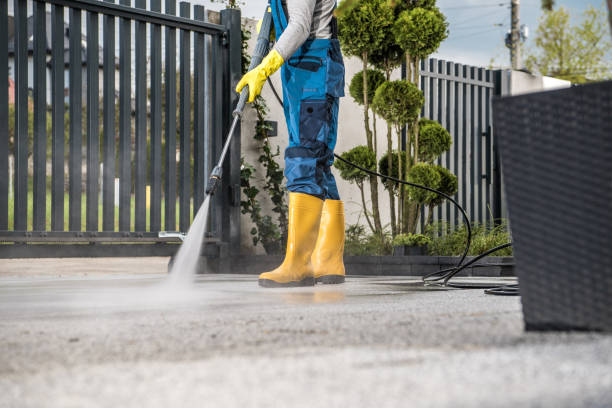 Post-Construction Pressure Washing in Hillcrest, CA